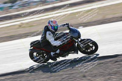 media/Feb-05-2023-Classic Track Day (Sun) [[c35aca4a42]]/Group 2/session 4 turn 4/